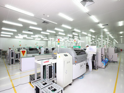 光影铸就品牌力量 深圳彬野视觉赋能创维工厂形象与产品摄影